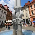 Western Premier Slon 4* Ljubljana