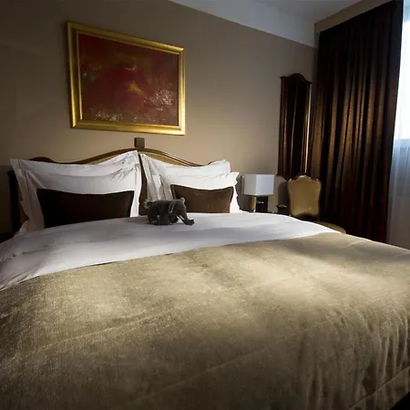 Western Premier Slon Hotel 4*