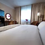Western Premier Slon Hotel 4*