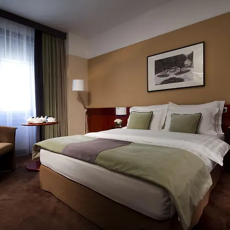 Hotel Western Premier Slon 4*
