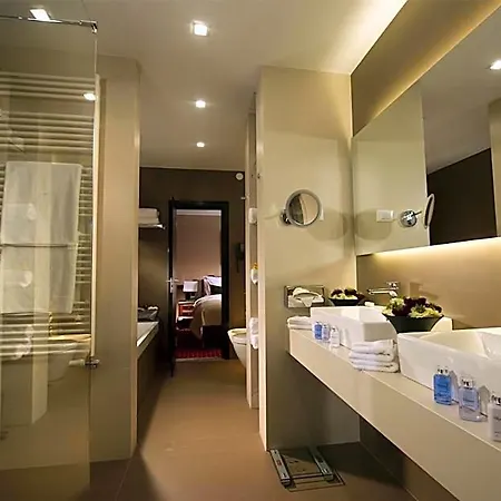 Western Premier Slon Otel