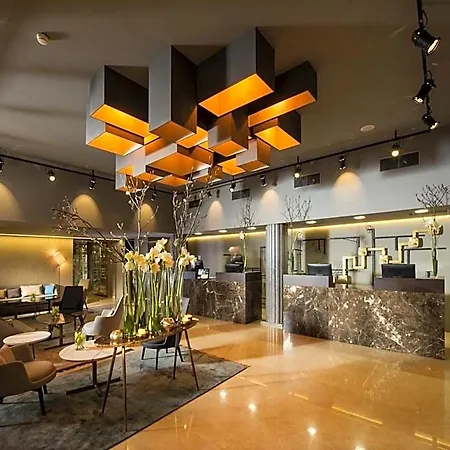 Otel Western Premier Slon