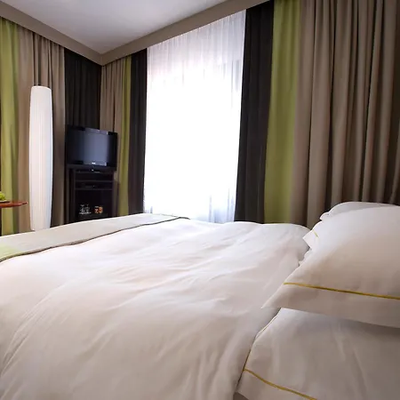 بست ويسترن بريميور سلون 4*