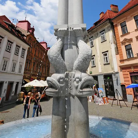 Western Premier Slon 4* Lublaň