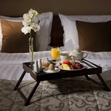 Western Premier Slon 4* Ljubljana
