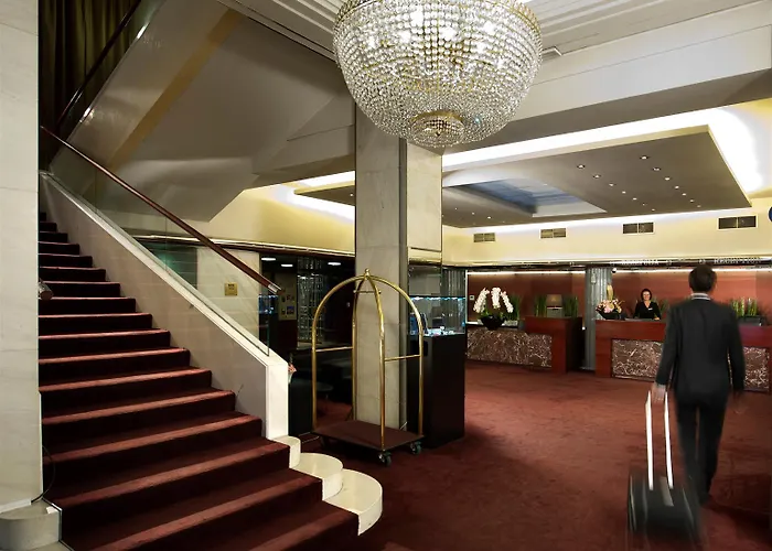 Western Premier Slon 4* Lublaň