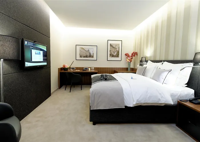 Western Premier Slon Hotel