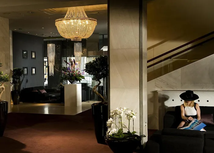 Western Premier Slon 4* Lublaň