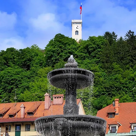 Western Premier Slon Ξενοδοχείο 4*